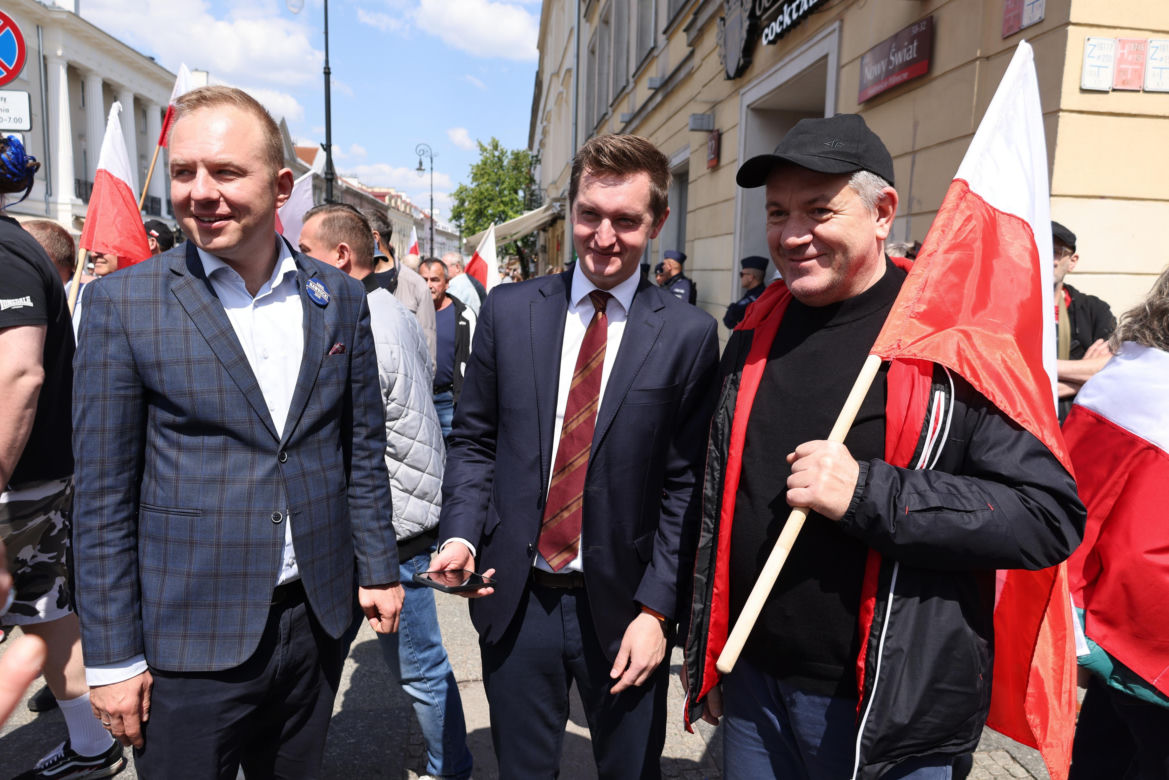 Dwa marsze w Warszawie. Wyborcy zgromadzili się w stolicy