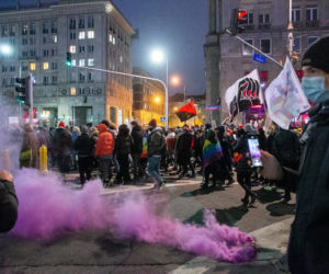 Barbara Nowacka w marszu kobiet w kolejnym dniu protestu