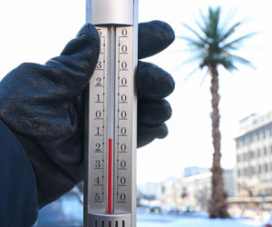 Mróz nie odpuszcza! Polska skuta lodem, a to dopiero początek