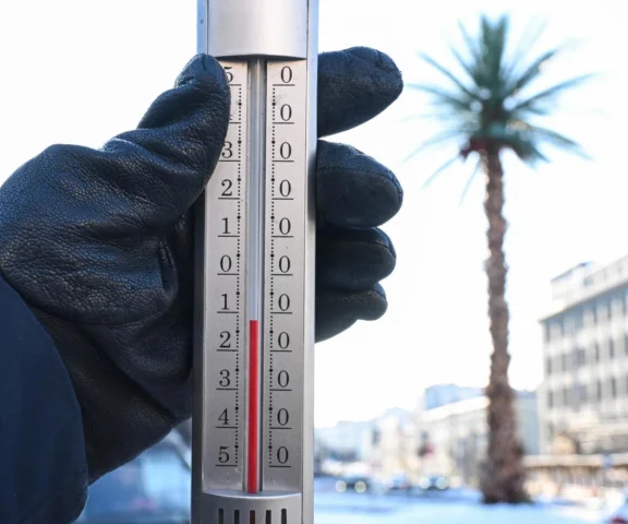 Mróz nie odpuszcza! Polska skuta lodem, a to dopiero początek