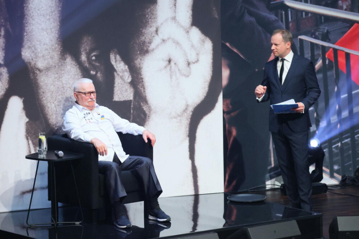 Huczne urodziny Lecha Wałęsy