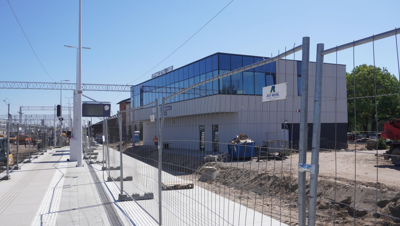 Dworzec Olsztyn Główny coraz bliżej. Budynek niemal na ukończeniu [ZDJĘCIA]