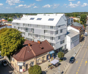 Dom Uniwersalny w Otwocku od MFR-MGR Architekci