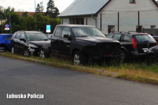 Janusze kradzieży z Żagania! Zasnęli na robocie w kradzionym samochodzie