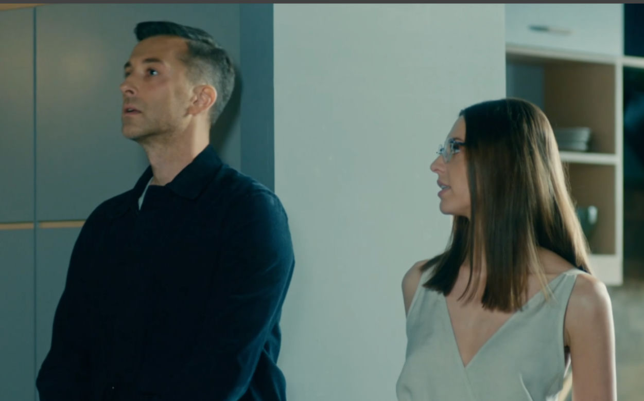 BrzydUla 2, odcinek 180: Ula (Julia Kamińska), Marek (Filip Bobek)