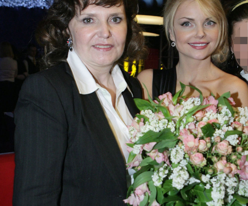 IZABELLA MIKO Z MAMĄ