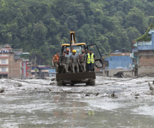 Horror w Nepalu. Odnaleziono zwłoki 270 osób. 1300 zaginionych!