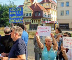 Protest w Szczecinie po przegłosowaniu ustawy Lex TVN