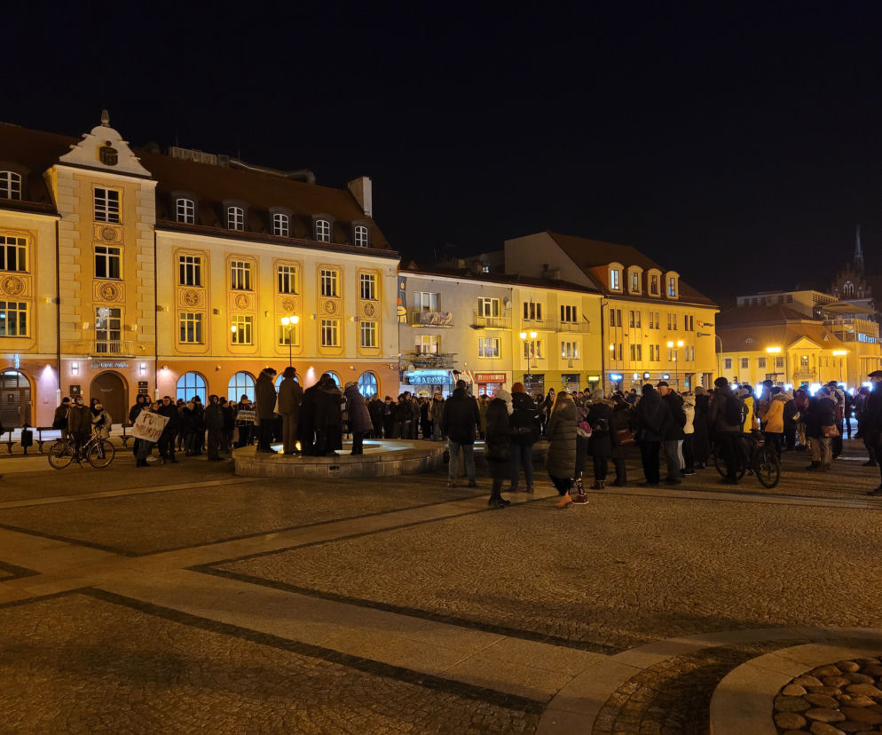 Białystok solidarny z Ukrainą. Kolejny wiec poparcia w centrum miasta