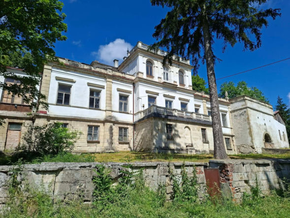 Sancygniów. Nazwa tej świętokrzyskiej wioski zmieniała się aż 7 razy. Dziś zabytki stoją tu jeden przy drugim