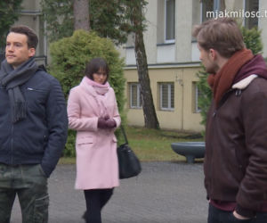 M jak miłość, odcinek 1644: Dominika Krakowska (Magdalena Bocianowska), Łukasz (Jakub Józefowicz), Jakub Karski (Krzysztof Kwiatkowski)