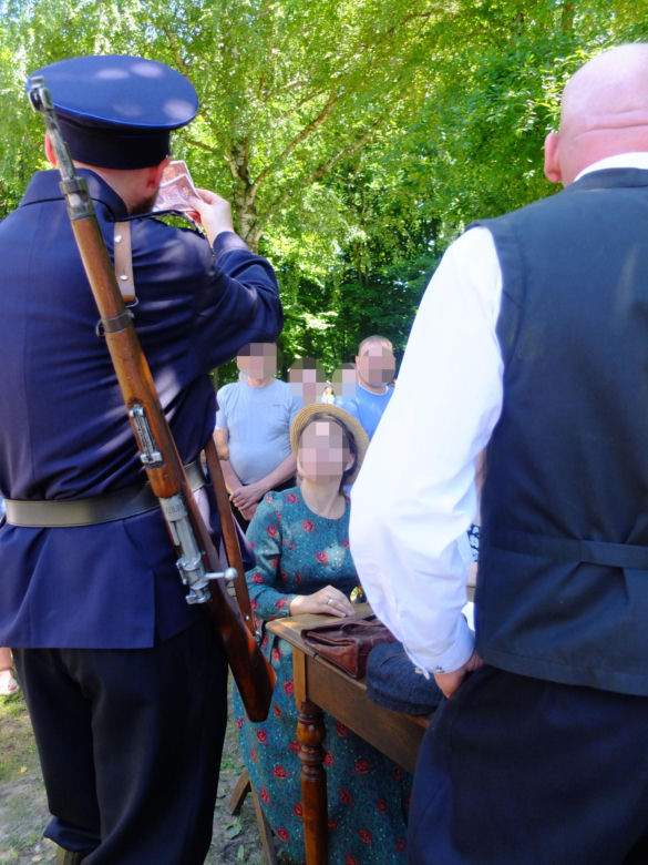 Jarmark Koński w Muzeum Wsi Lubelskiej. Ostre targowanie, próba uciągu i lit-kup na dyszlu [ZDJĘCIA, WIDEO]