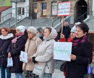 Ani jednej więcej. PROTEST w Starachowicach