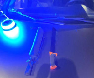 Nowy Sącz. ZAATAKOWAŁ policjanta maczetą. Pościg za sprawcami rozboju 