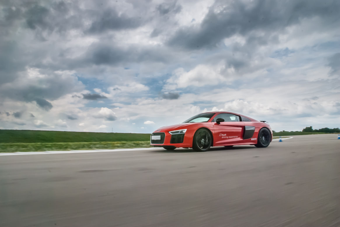 Audi R8 plus V10 5.2 FSI quattro S tronic
