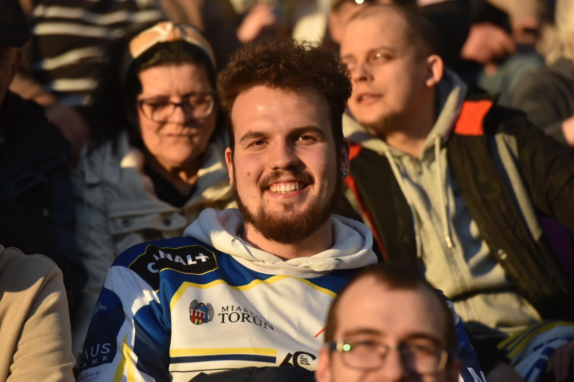 KS Toruń - Bayersystem GKM Grudziądz, zdjęcia kibiców i zawodników z Motoareny