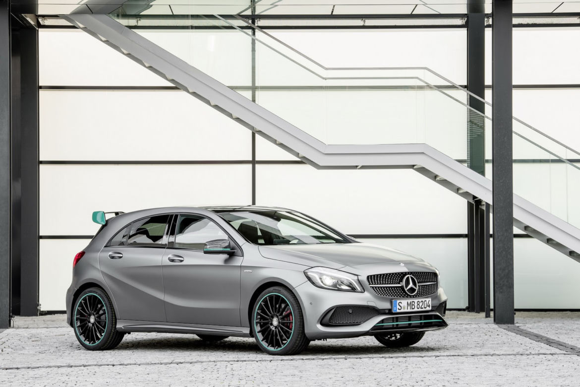 Mercedes-Benz A45 AMG lifting 2016