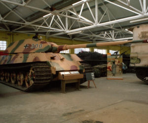 Tygrys Królewski powróci do życia. Legendarny czołg z II WŚ czeka renowacja za milion funtów