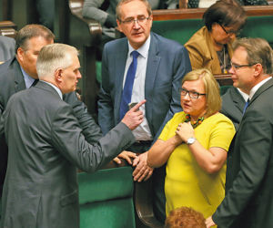 Ziobryści adorują Gowina