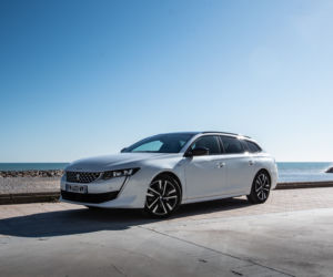 Peugeot 508 Hybrid i Peugeot 3008 Hybrid4