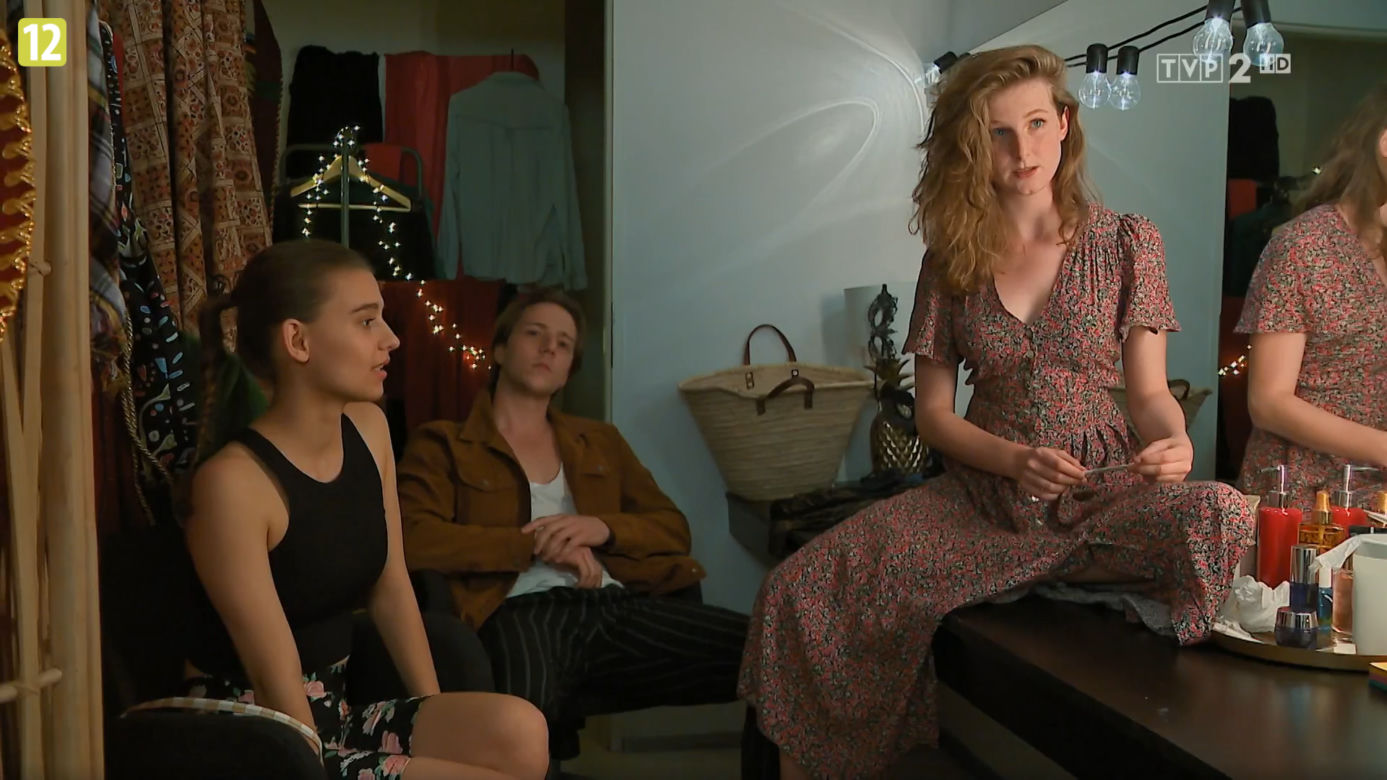 Barwy szczęścia, odc. 2533: Michalina (Anna Pentz), Aśka (Katrzyna Pilewska), Meduz (Marcin Dąbrowski)