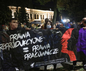 Gigantyczny protest przed Trybunałem Konstytucyjnym