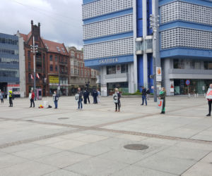Protest przeciwko wyborom korespondencyjnym w Katowicach 
