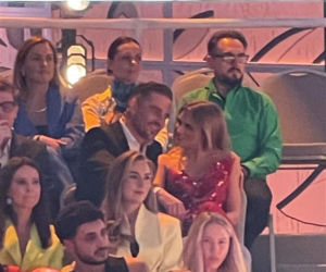 Tak Kaczorowska i Rogacewicz zachowywali się na ramówce TVP. Najpierw obejmował, a potem nurkował pod krzesło!