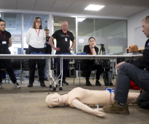 Aptekarze ćwiczą na wypadek wojny. Pierwsze takie szkolenie w Warszawie