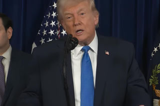 Donald Trump informuje o amerykańskiej operacji wojskowej w Wenezueli 