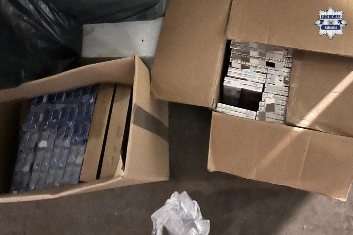 Nielegalny alkohol i papierosy w sklepie w Katowicach. Zabezpieczono kontrabandę wartą blisko 160 tys. zł