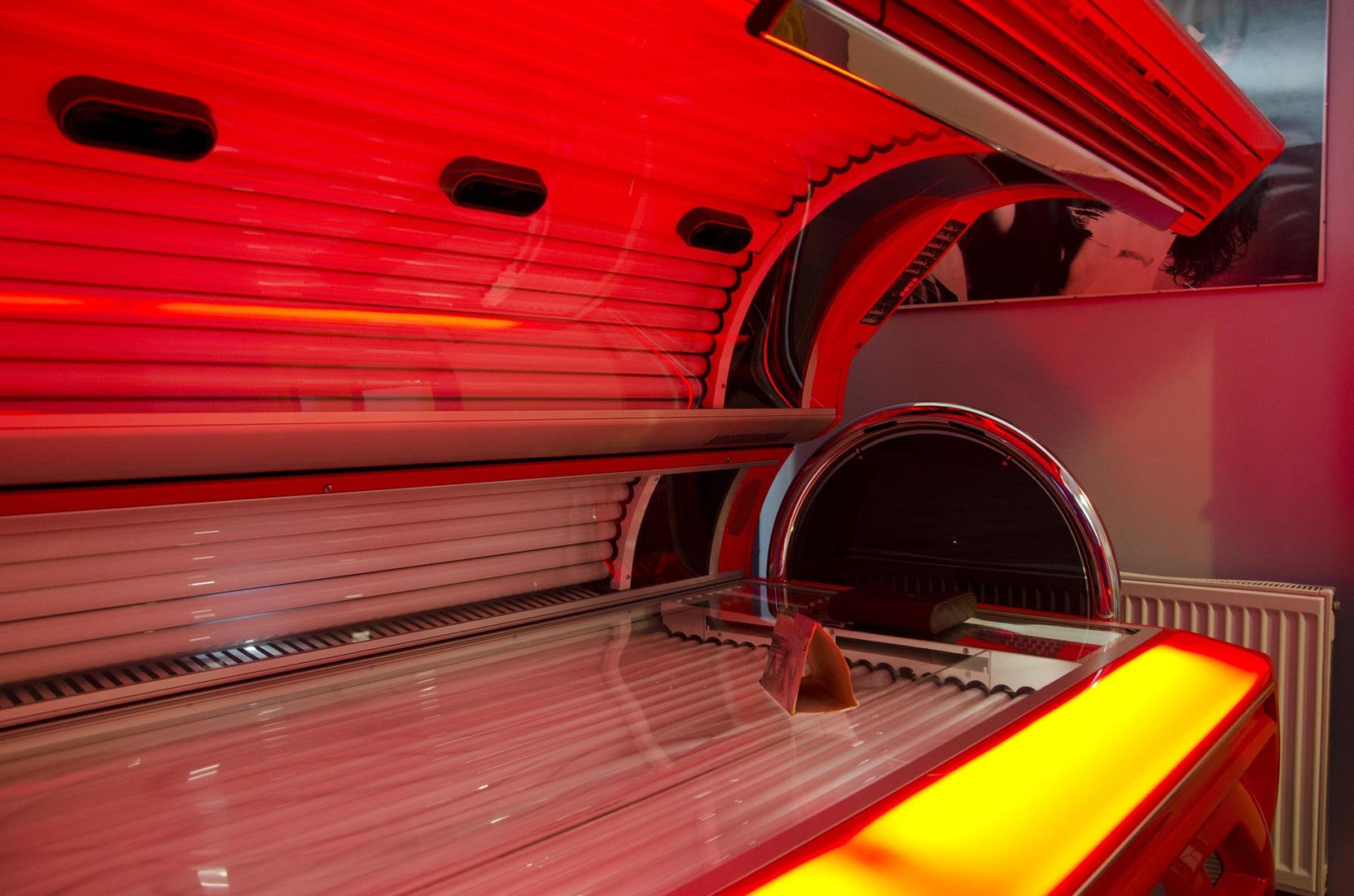 Wymachiwał nożem i ukradł pieniądze. Chwile grozy w solarium - Gorzów ...