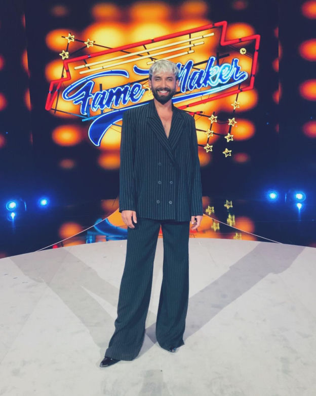 Conchita Wurst założyła tak krótką sukienkę, że powypadały jej ZWISAJĄCE JĄDRA