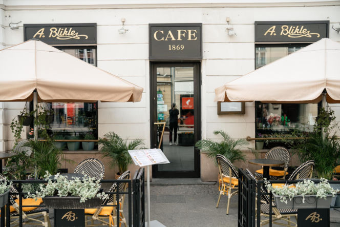 Najstarsza kawiarnia w Warszawie może zniknąć z Nowego Światu