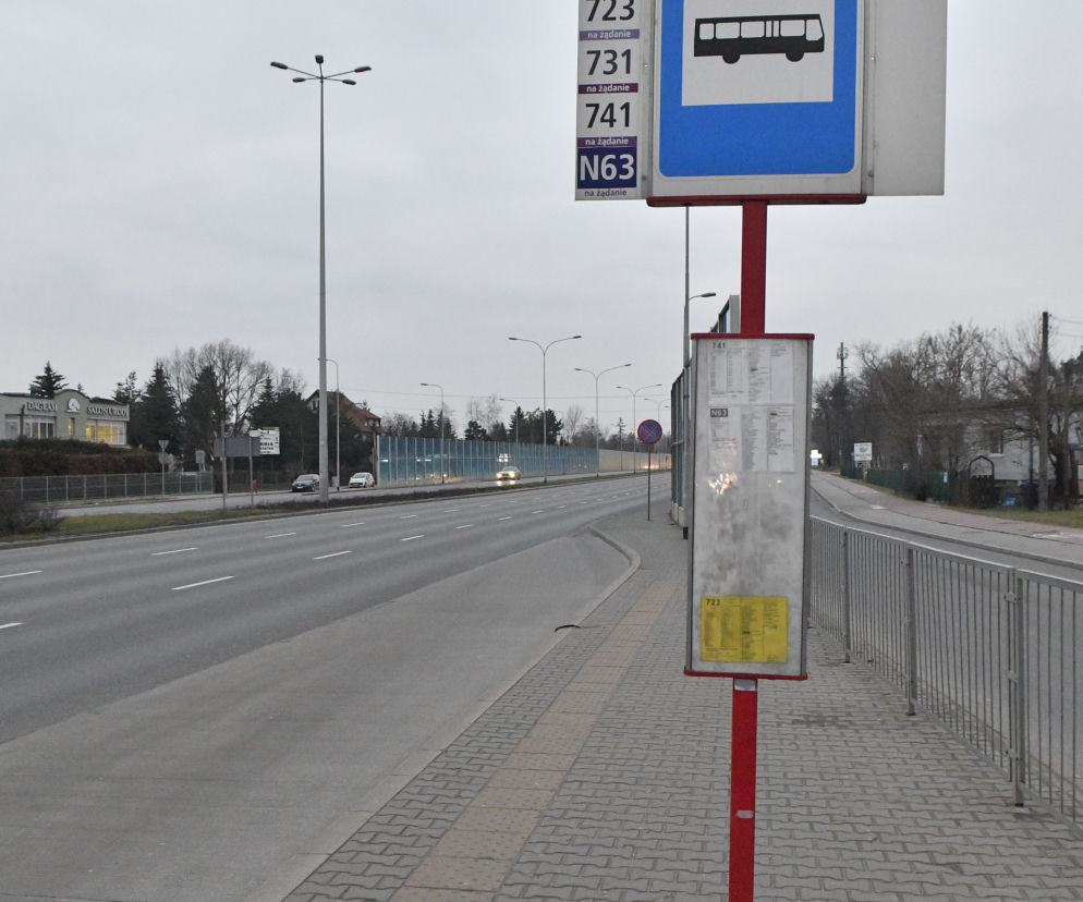 Likwidują połączenie ze światem