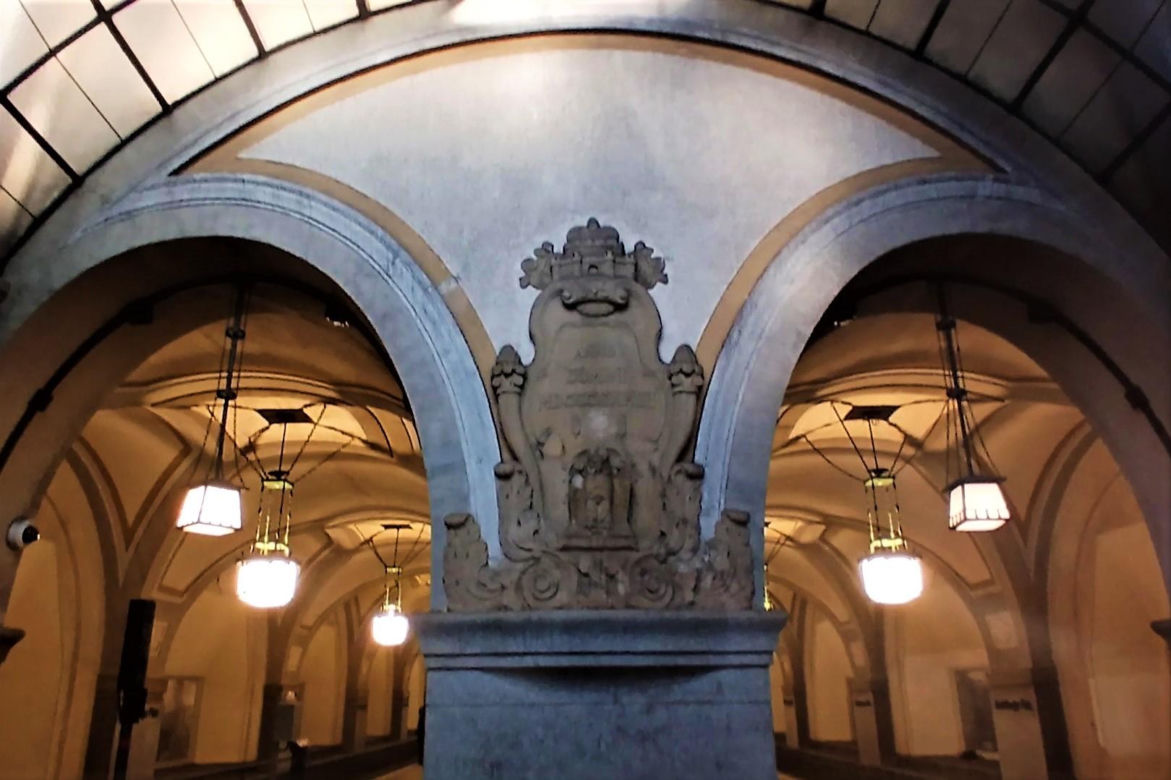 Stacja U-Bahn Heidelberger Platz w Berlinie