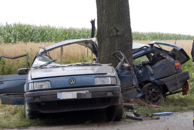 WYPADEK w MIKOŁOWIE: Zginęło 5 osób