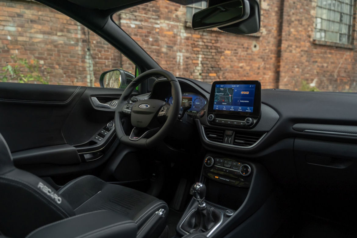 Ford Puma ST X (2021)