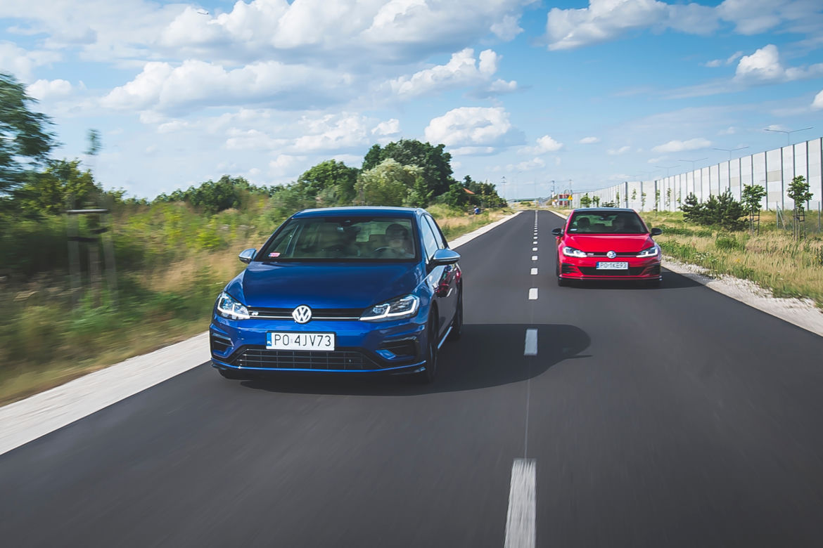 Volkswagen Golf GTI TCR 5D 2.0 TSI 290 KM DSG7 vs. Volkswagen Golf R 5D 2.0 TSI 300 KM DSG7 4Motion