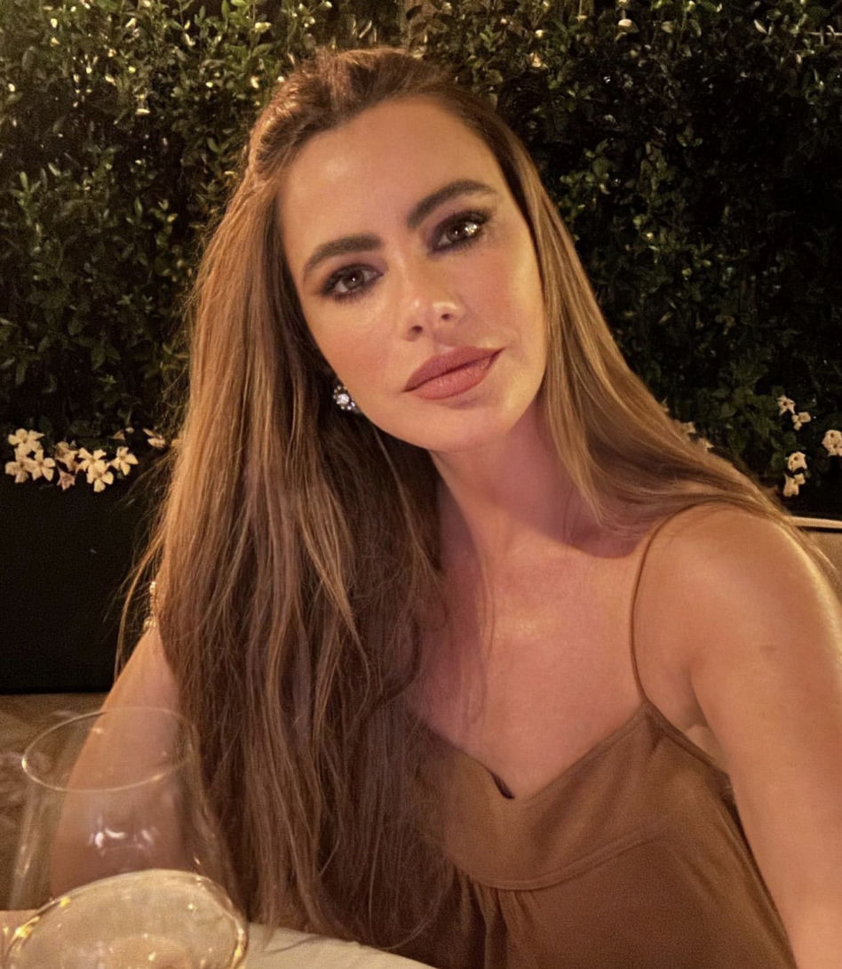  Tom Cruise uwodzi seksbombę! Sofia Vergara już w miłosnych sidłach