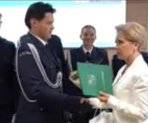 Powiat Koniński nagrodził Drużynę Musztry Paradnej