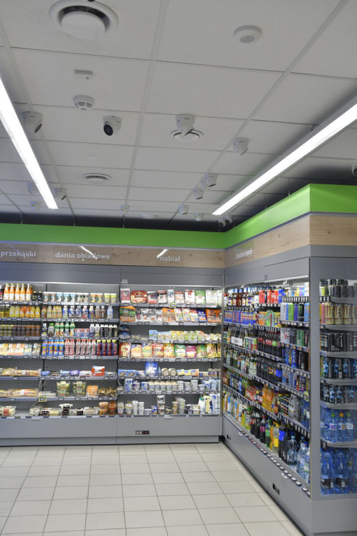  Warszawa miastem robotów. Parzą kawę, przynoszą paczki, dostarczają pizzę i śpiewają Sto lat