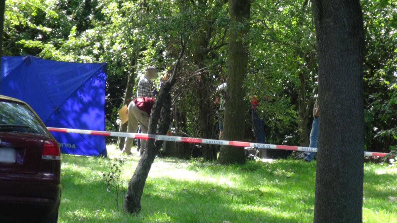 Nagie zwłoki kobiety w Parku Praskim. Doszło do brutalnego gwałtu i morderstwa?