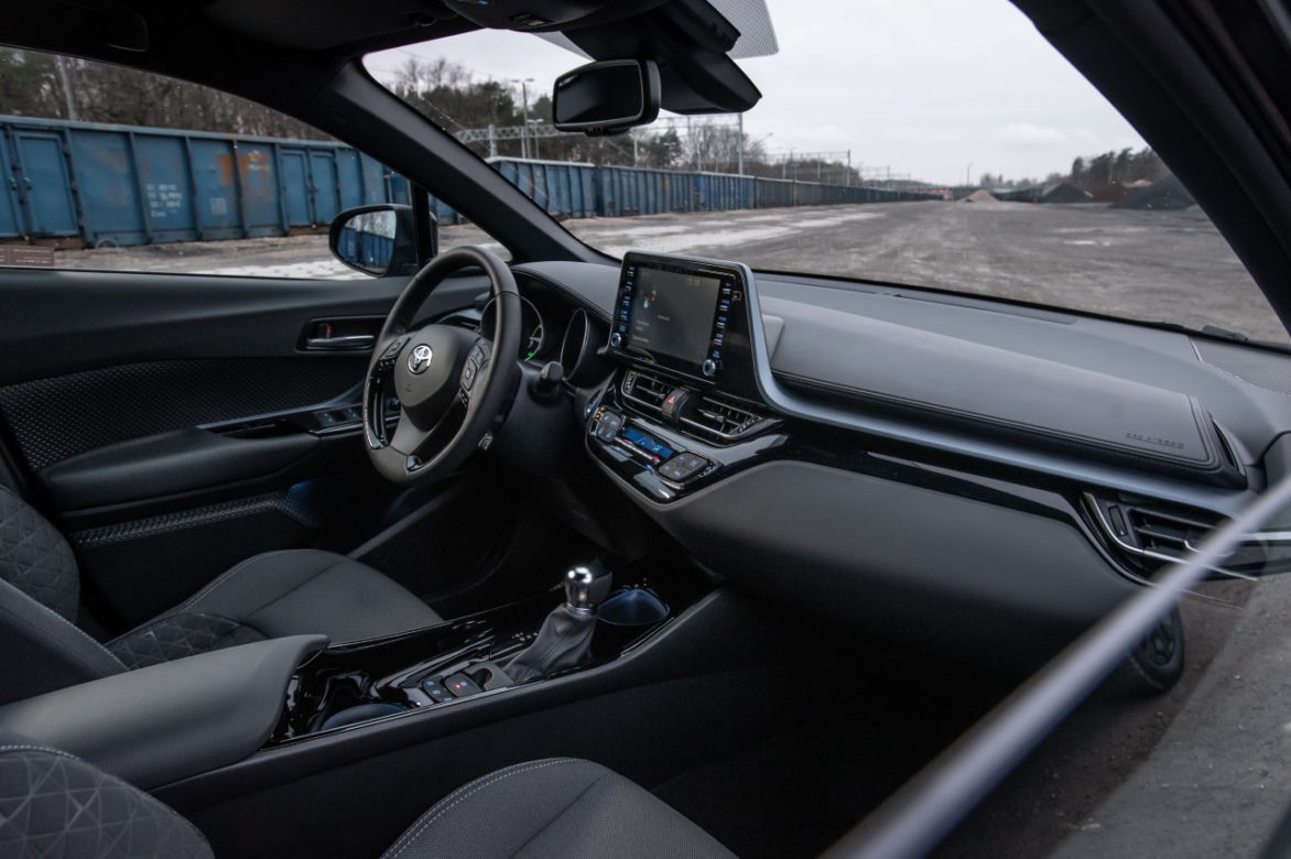 Toyota C-HR Black Edition
