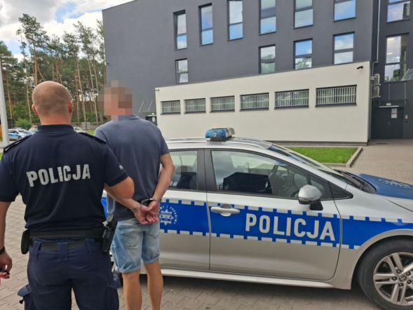 Skandaliczna sprawa z Otwocka. Skazany drogowy recydywista znowu prowadził pijany. Sąd uznał, że areszt jest niepotrzebny