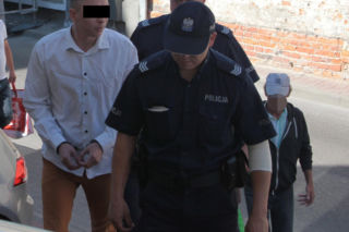 W zabójstwach domowych sprawcy sięgają po to narzędzie, które mają akurat pod ręką