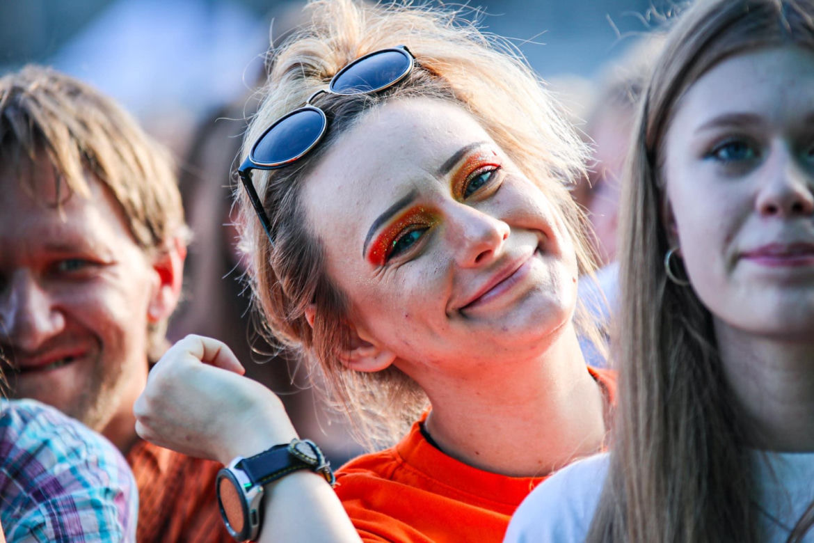 Sosnowiec Fun Festival. Publiczność szaleje przed sceną