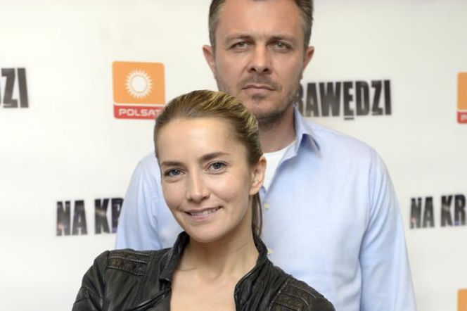 Na krawędzi 2 sezon. Marek Bukowski, Kamilla Baar