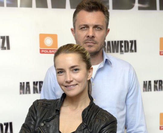 Na krawędzi 2 sezon. Marek Bukowski, Kamilla Baar