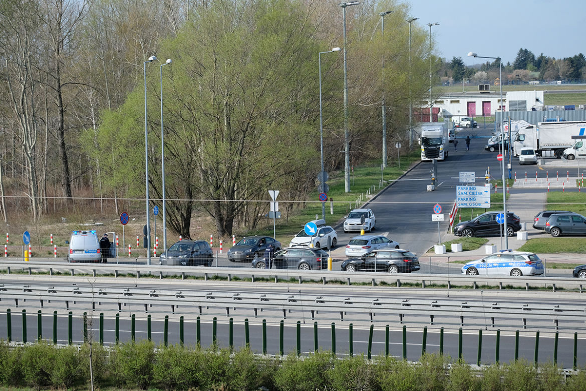 Antonow przyleciał, korki na ulicach